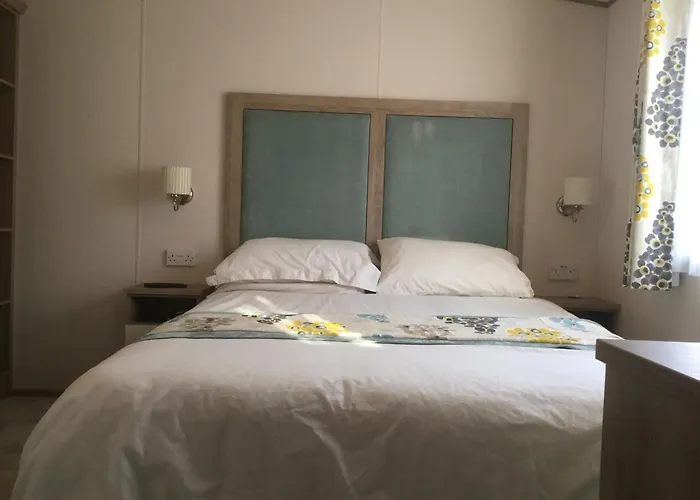 Lakes View Holiday Home At Borwick Lakes